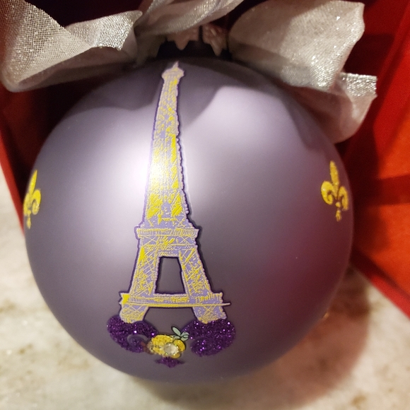 Antthony Designer Ornament - Picture 3 of 5